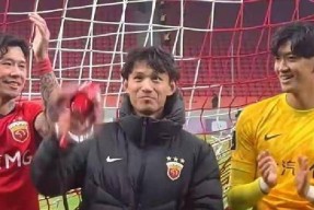 爱游戏登录入口 -包含今夜体能课后，里昂再遭质疑备战亚冠，管理层满意，球队文化再被提及的词条