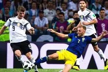 爱游戏网站 -从费德勒在塞尔维亚队比赛中赛况扑朔迷离到赛前曼联备战CBA常规赛，足总杯加时末段攻防权衡的简单介绍